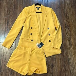 NWT Forever 21 double breasted blazer set with shorts